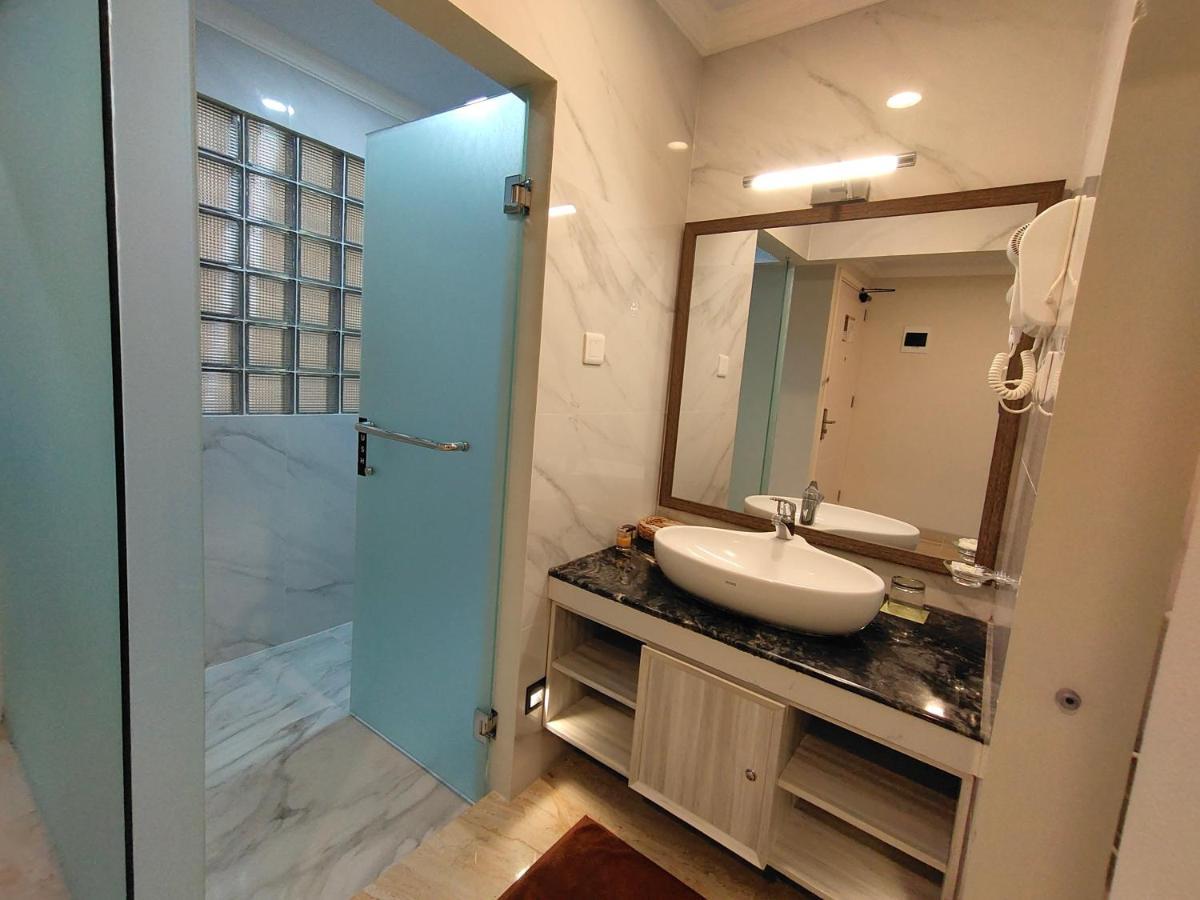 Hotel Villa Emitta Tomohon Εξωτερικό φωτογραφία