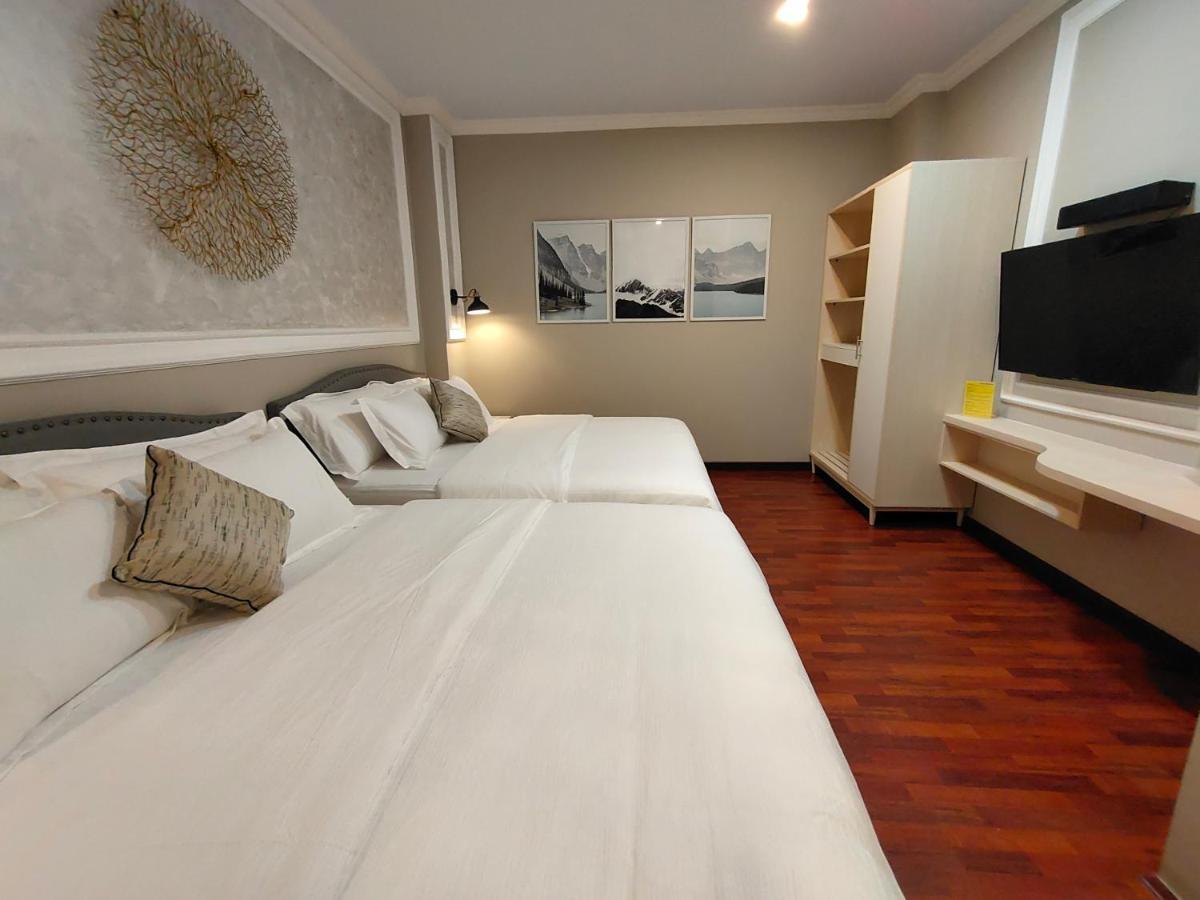 Hotel Villa Emitta Tomohon Εξωτερικό φωτογραφία